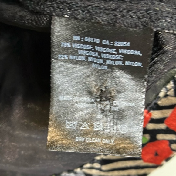 Anthropologie ett:twa Floral velvet Wrap Blouse - Picture 5 of 6